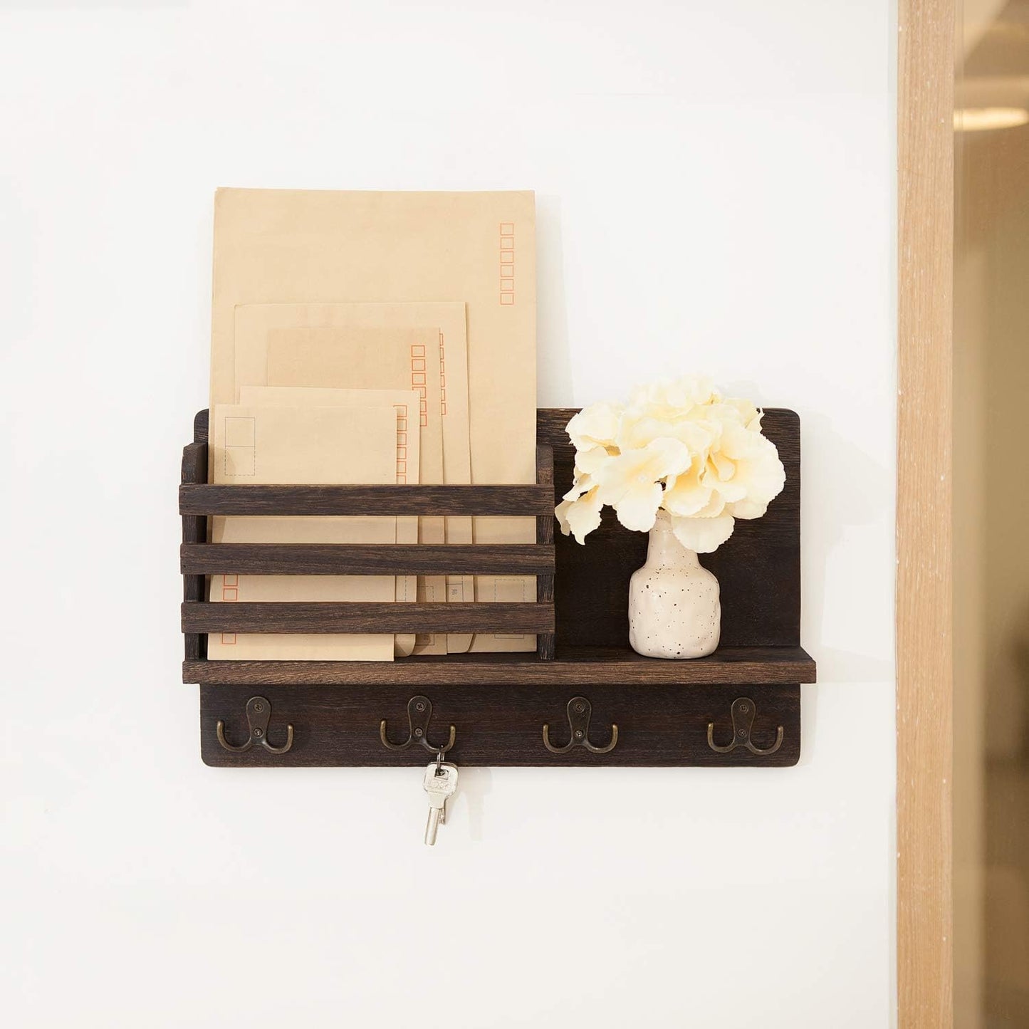 Chic Wall Key Mail Organizer